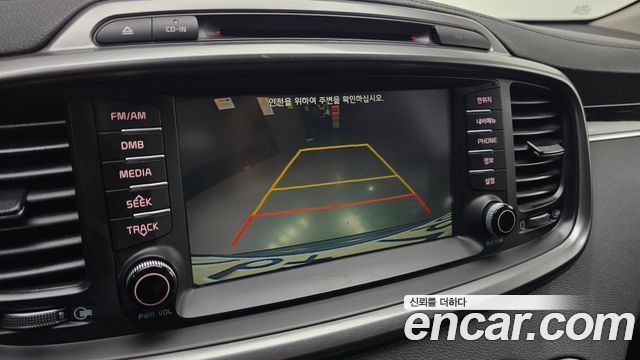 Kia Sorento 2015 — photo 16
