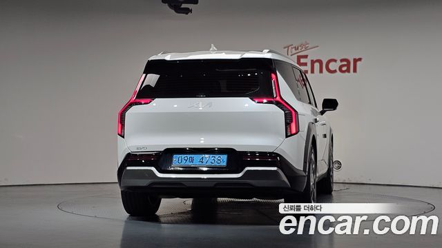 Kia EV9 2024 — photo 4