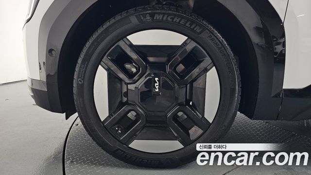 Kia EV9 2024 — photo 5