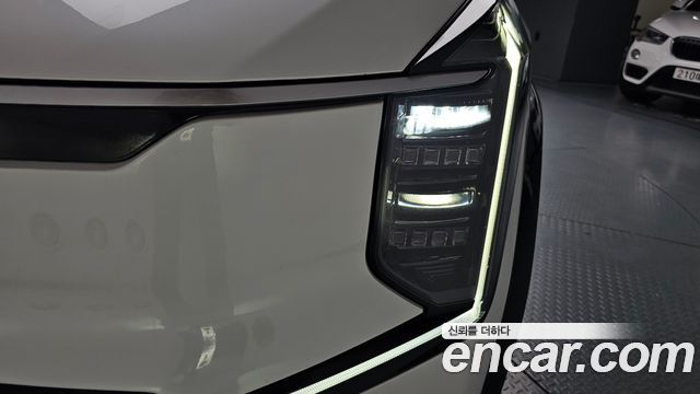 Kia EV9 2024 — photo 8
