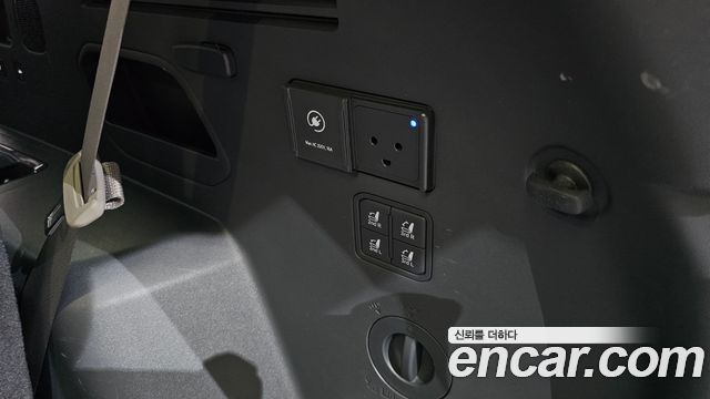 Kia EV9 2024 — photo 28