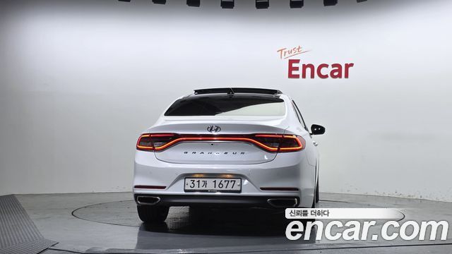 Hyundai Grandeur 2018 — photo 4