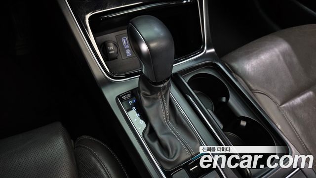 Hyundai Grandeur 2018 — photo 12