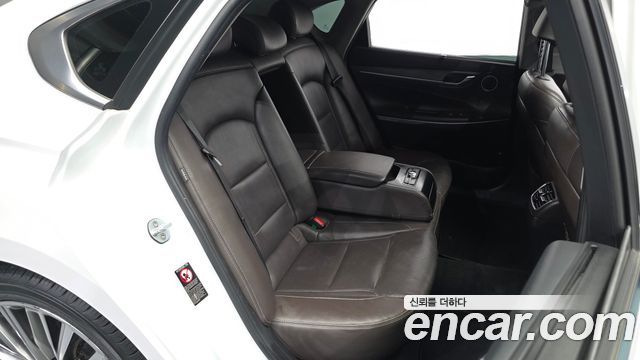 Hyundai Grandeur 2018 — photo 18