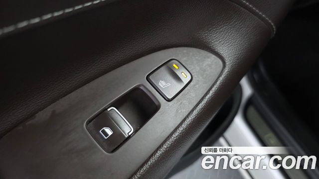 Hyundai Grandeur 2018 — photo 24
