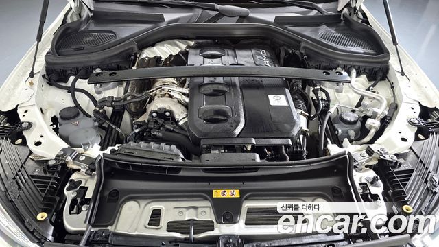 Mercedes-Benz GLC-Class 2025 — photo 6