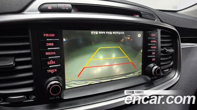Kia Sorento 2016 — photo 15