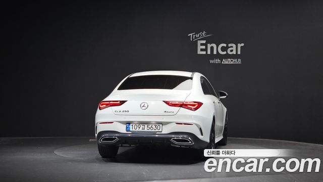 Mercedes-Benz CLA-Class 2023 — photo 4