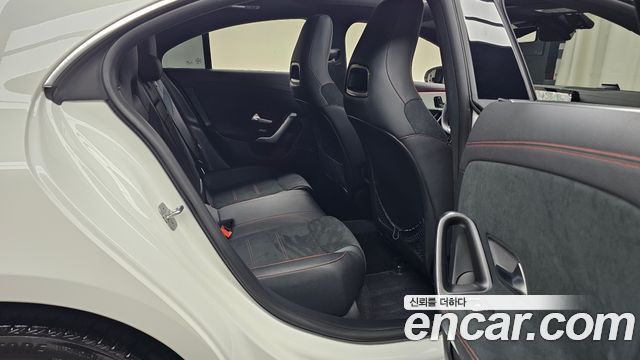Mercedes-Benz CLA-Class 2023 — photo 17