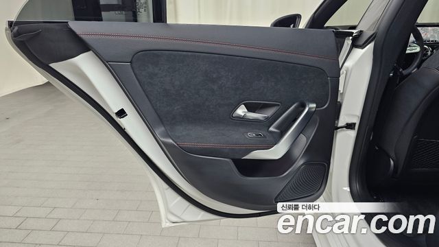 Mercedes-Benz CLA-Class 2023 — photo 15