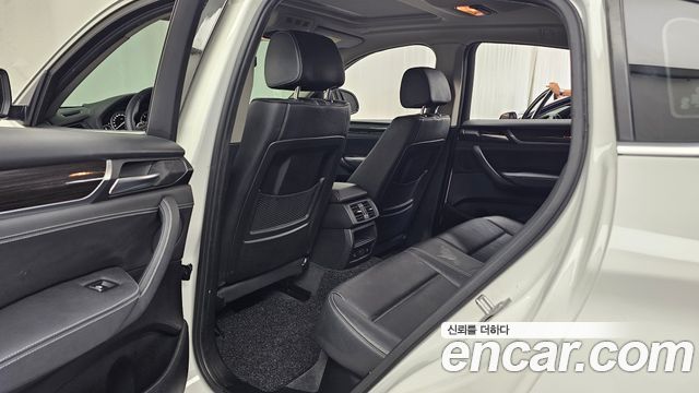 BMW X4 2015 — photo 12