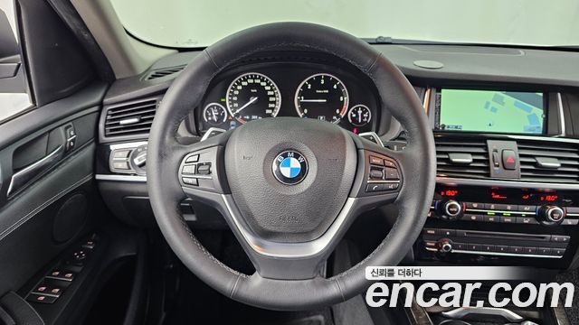 BMW X4 2015 — photo 13