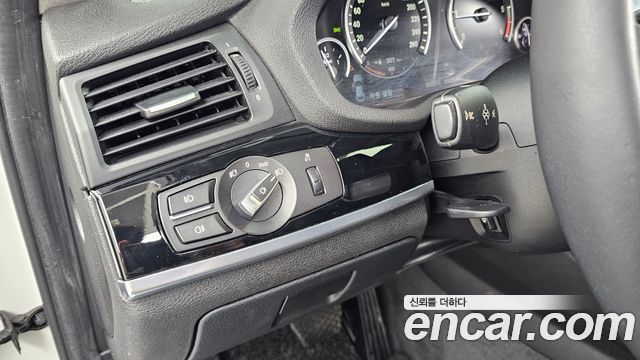 BMW X4 2015 — photo 17