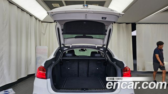 BMW X4 2015 — photo 20