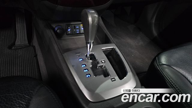 Hyundai Santafe 2010 — photo 9