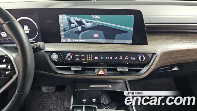 Kia K8 2022 — photo 18