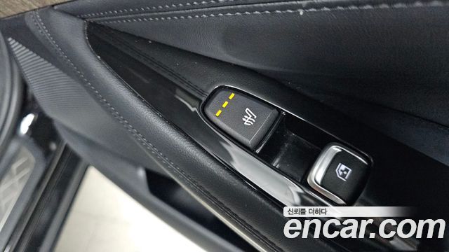 Kia K8 2022 — photo 29