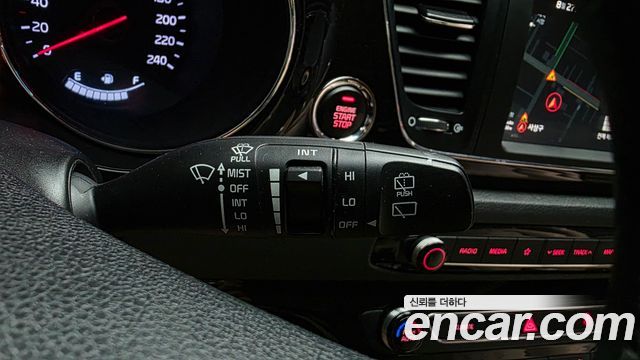 Kia Canival 2019 — photo 22