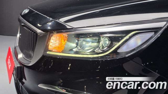 Kia Canival 2019 — photo 8