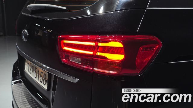 Kia Canival 2019 — photo 9