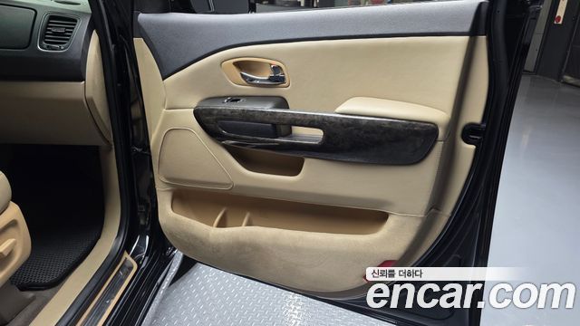 Kia Canival 2019 — photo 15