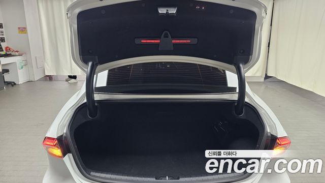 Hyundai Grandeur 2022 — photo 26