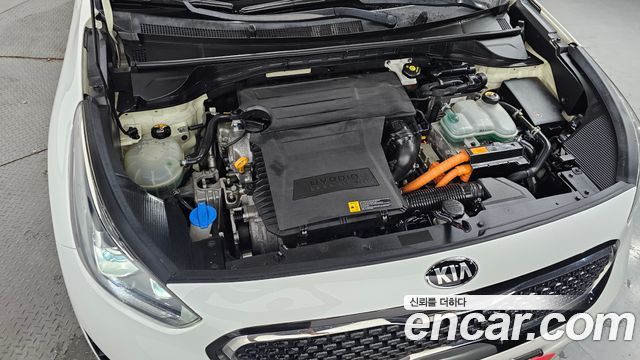 Kia Niro 2018 — photo 6