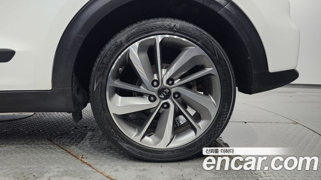 Kia Niro 2018 — photo 7