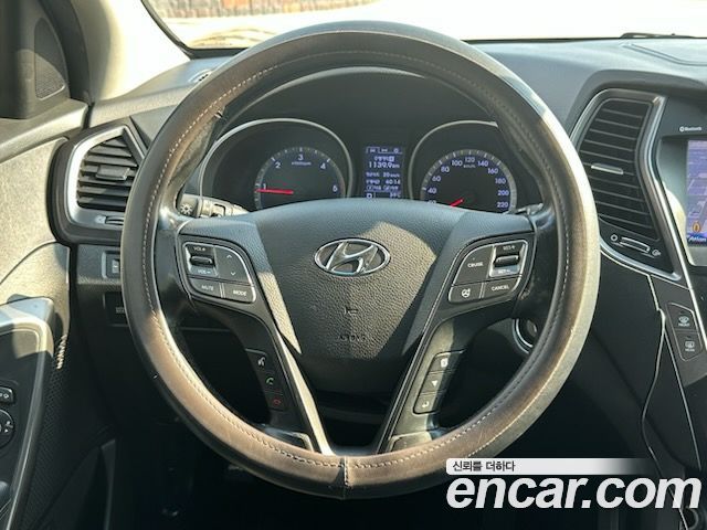 Hyundai Santafe 2013 — photo 13