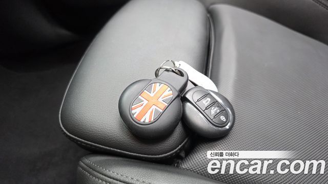 Mini Countryman 2019 — photo 16