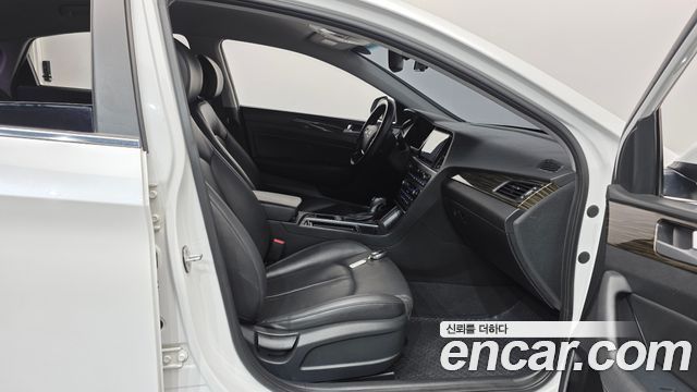 Hyundai Sonata 2016 — photo 10