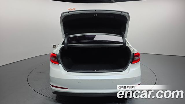 Hyundai Sonata 2016 — photo 20