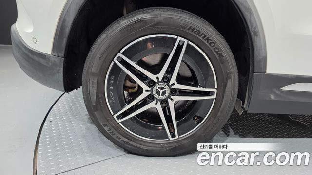 Mercedes-Benz EQA 2022 — photo 7
