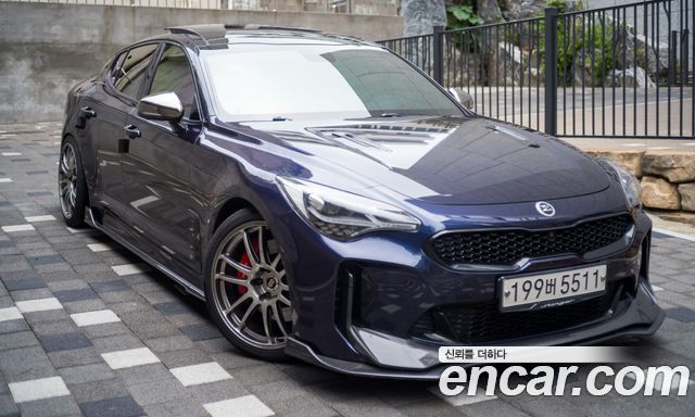 Kia Stinger 2018 — photo 1