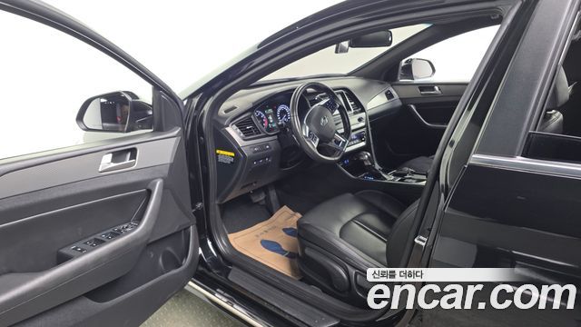 Hyundai Sonata 2018 — photo 10