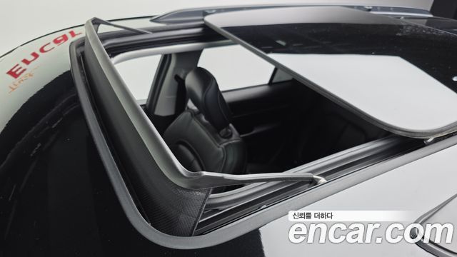 Jeep Cherokee 2023 — photo 25