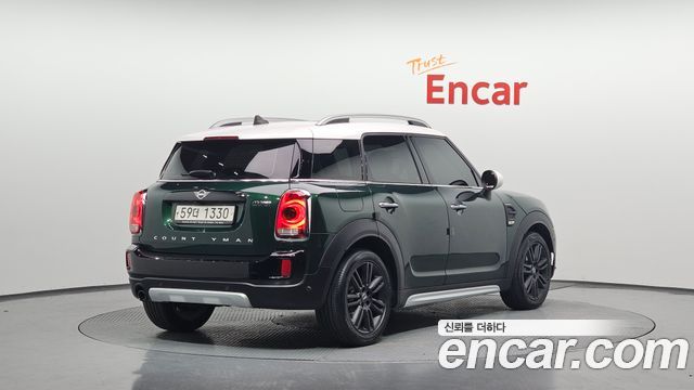 Mini Countryman 2018 — photo 2
