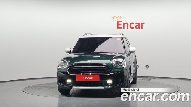 Mini Countryman 2018 — photo 3