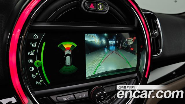 Mini Countryman 2018 — photo 21