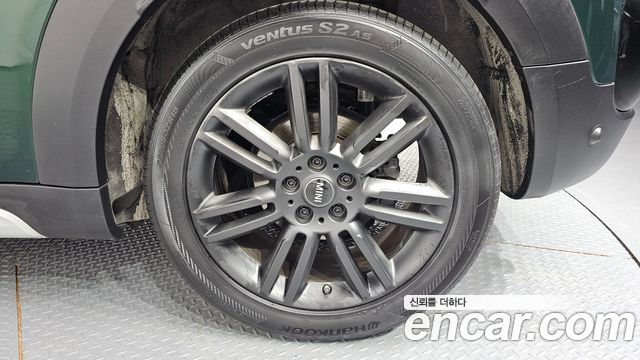 Mini Countryman 2018 — photo 7