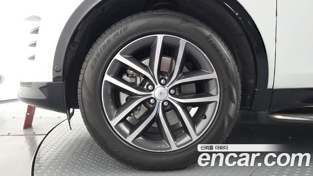 Land Rover Discovery Sport 2024 — photo 5