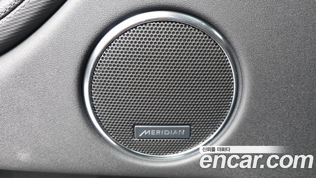 Land Rover Discovery Sport 2024 — photo 35