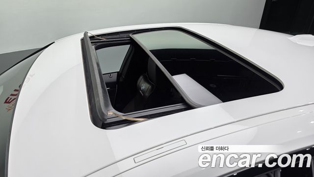BMW i4 2023 — photo 32