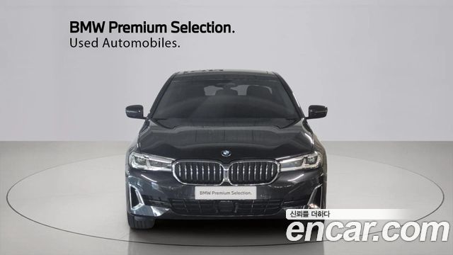 BMW 5-Series 2023 — photo 4