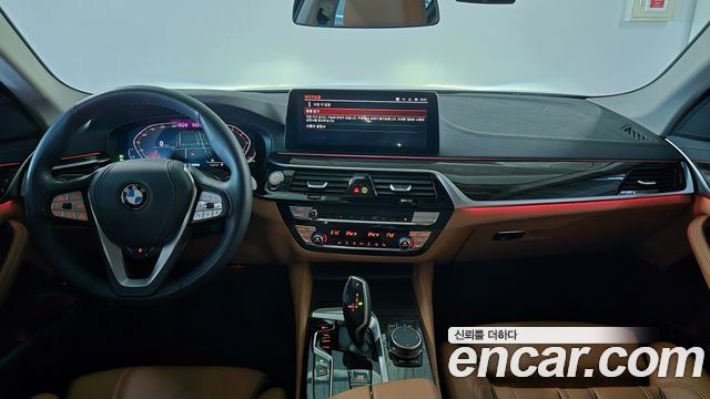BMW 5-Series 2023 — photo 7