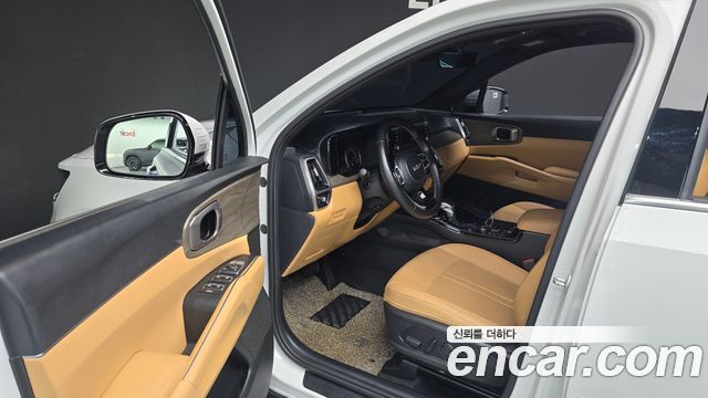 Kia Sorento 2023 — photo 10