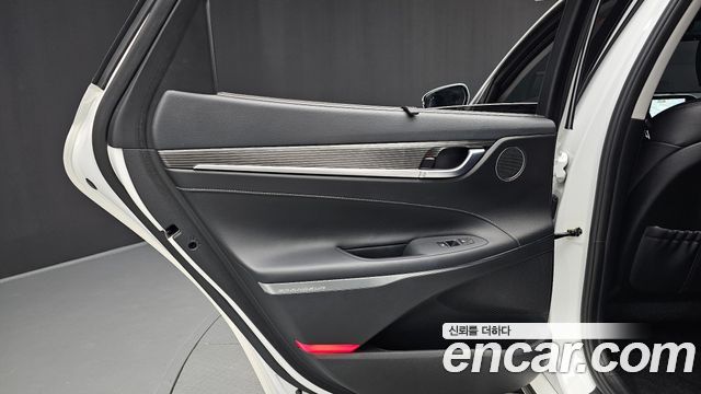 Hyundai Grandeur 2019 — photo 15