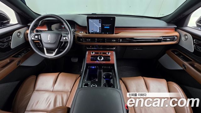 Lincoln Aviator 2023 — photo 10