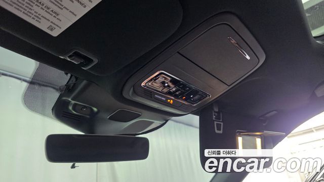Lincoln Aviator 2023 — photo 27