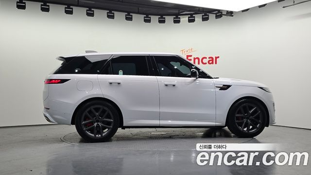Land Rover Range Rover Sport 2026 — photo 5